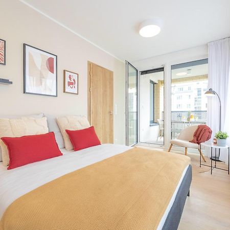 Bright 2Br - 4Th Floor, Balcony, Free Parking By Gravity Prague Διαμέρισμα Εξωτερικό φωτογραφία