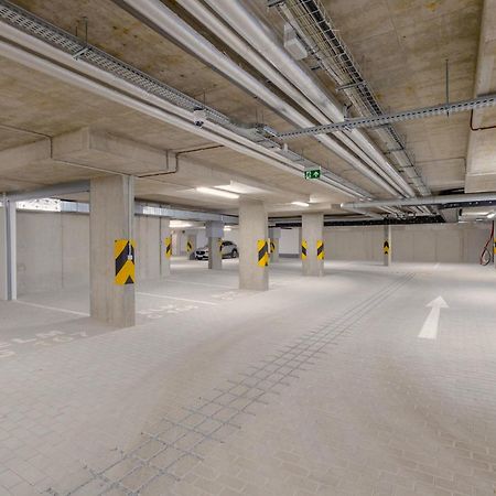 Bright 2Br - 4Th Floor, Balcony, Free Parking By Gravity Prague Διαμέρισμα Εξωτερικό φωτογραφία