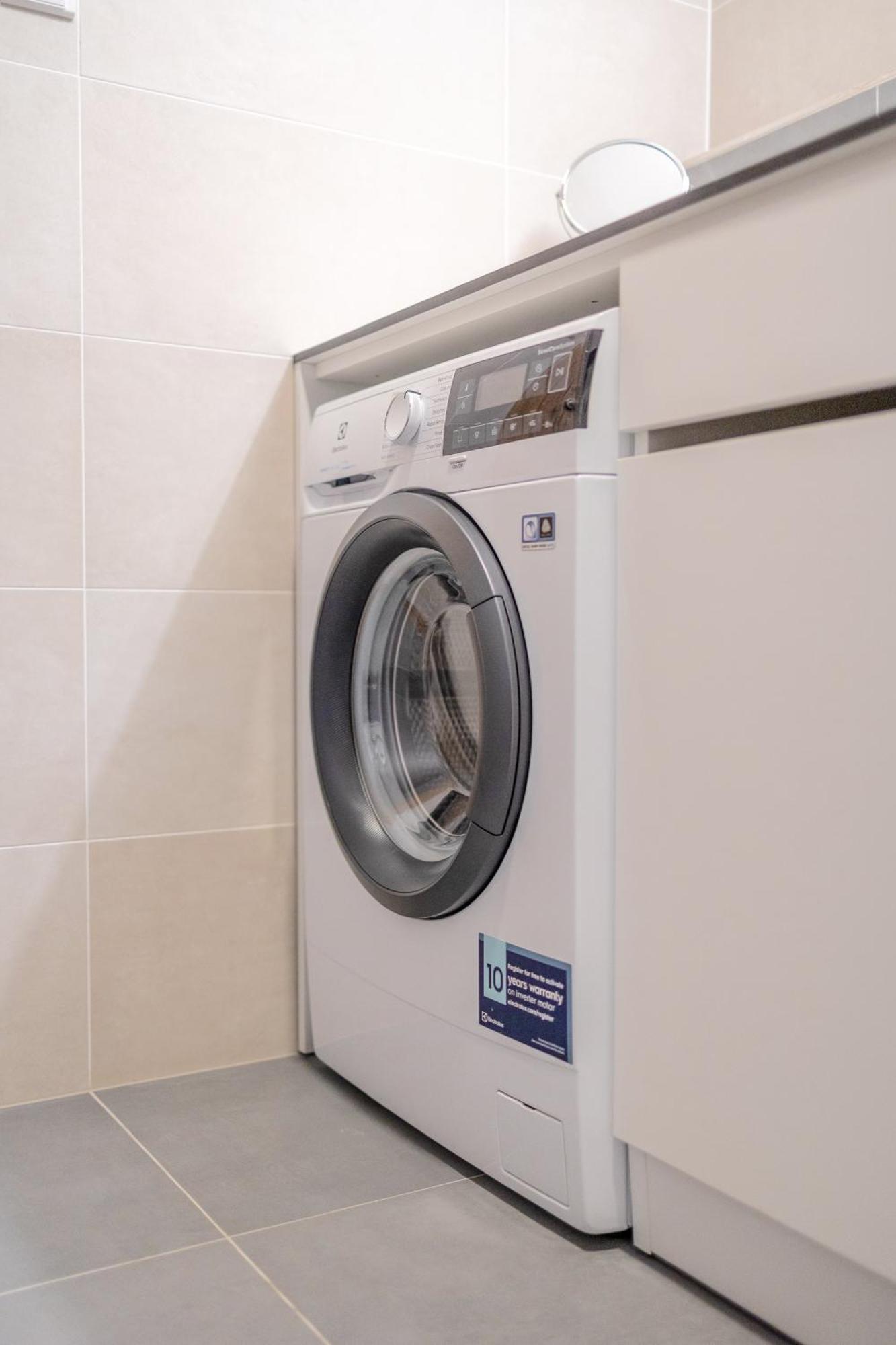 Bright 2Br - 4Th Floor, Balcony, Free Parking By Gravity Prague Διαμέρισμα Εξωτερικό φωτογραφία