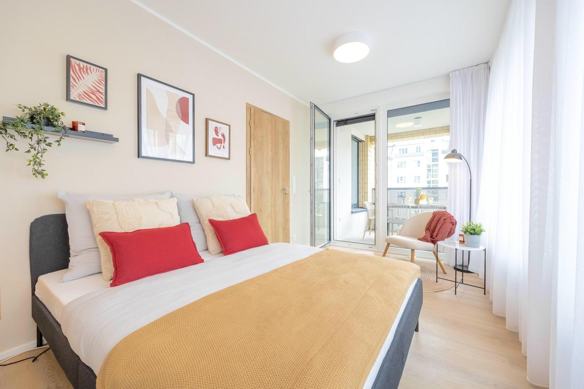 Bright 2Br - 4Th Floor, Balcony, Free Parking By Gravity Prague Διαμέρισμα Εξωτερικό φωτογραφία